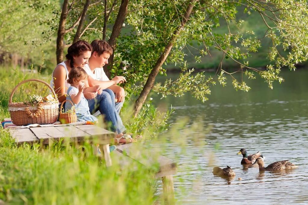 Villa Am See - Naehe Berlin Biesenthal Bagian luar foto