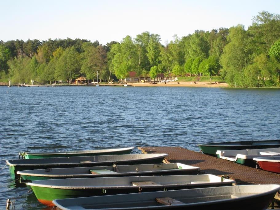 Villa Am See - Naehe Berlin Biesenthal Bagian luar foto